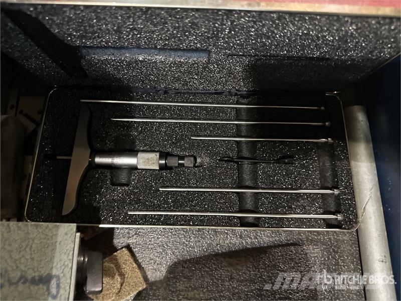  Quantity of (3) Tool Box معدات البناء - غير ذلك
