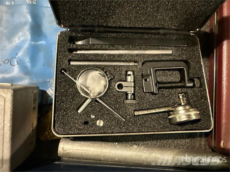  Quantity of (3) Tool Box معدات البناء - غير ذلك
