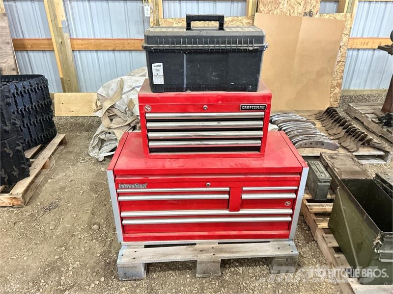 Quantity of (3) Tool Box Bouw - Overige