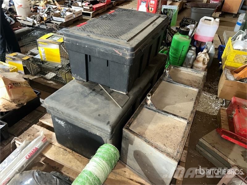 Quantity of (3) Tool Box Строителство - Други