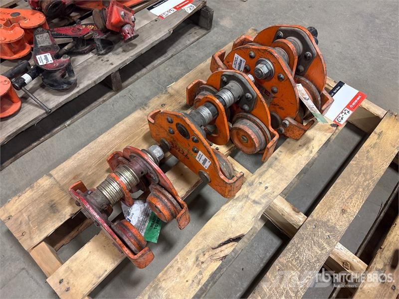 Quantity of (3) Westward Miscellaneous Adjustable مكونات أخرى