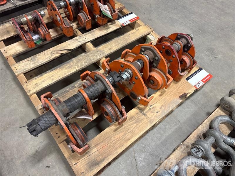 Quantity of (3) Westward Miscellaneous Adjustable مكونات أخرى