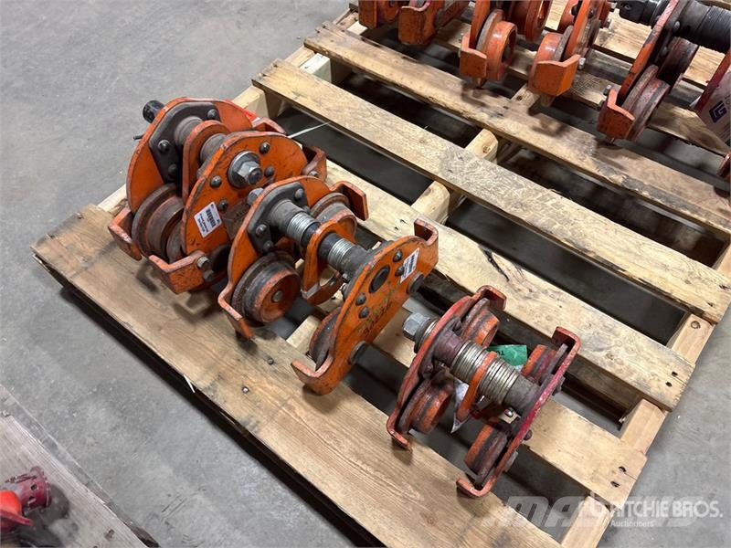 Quantity of (3) Westward Miscellaneous Adjustable مكونات أخرى