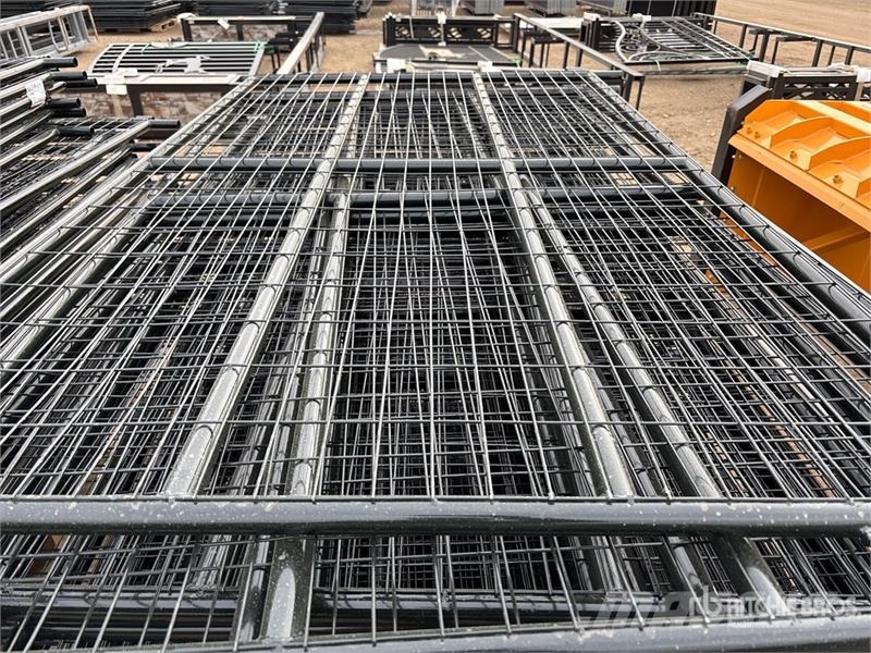 Quantity of (30)  BYT MSPP07 7 ft x 4 ft 3 in Mesh ماكينات وملحقات مواش أخرى