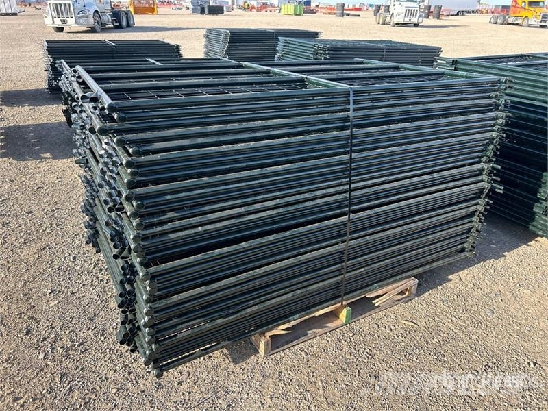  Quantity of (30)  BYT MSPP07 7 ft Mesh Sheep Lives ماكينات وملحقات مواش أخرى