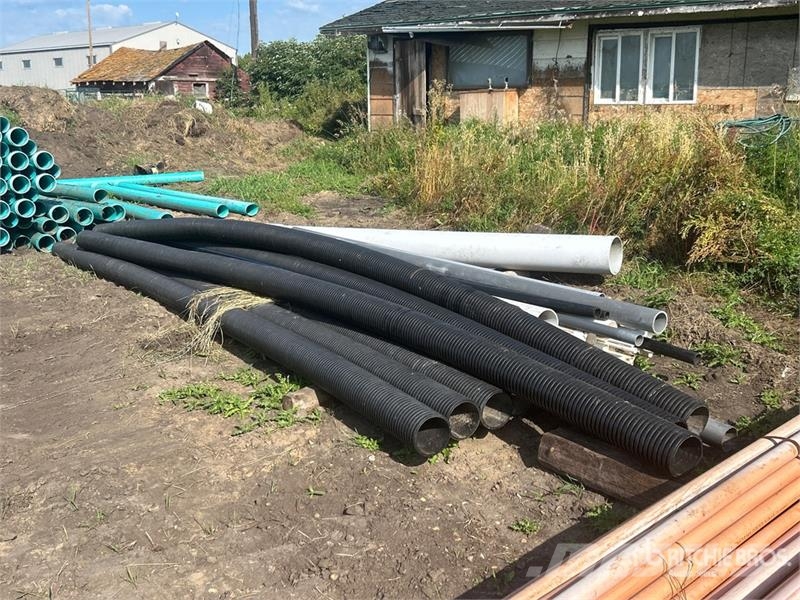 Quantity of (30) PVC & Corrugated Pipe Drugi deli