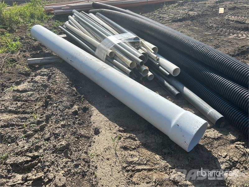 Quantity of (30) PVC & Corrugated Pipe Drugi deli