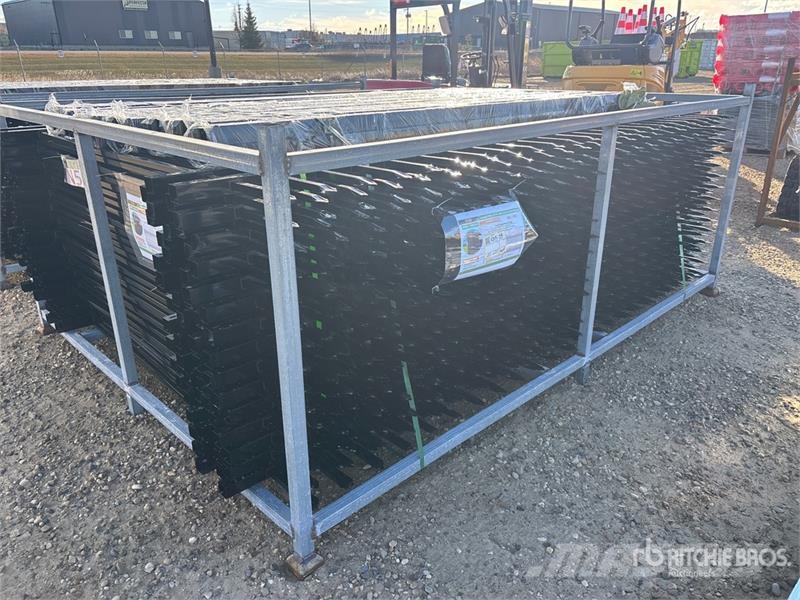  Quantity of (30)  STARVOX SV0810-30 10 ft x 7 ft P Gårds‐husdyr gjerder