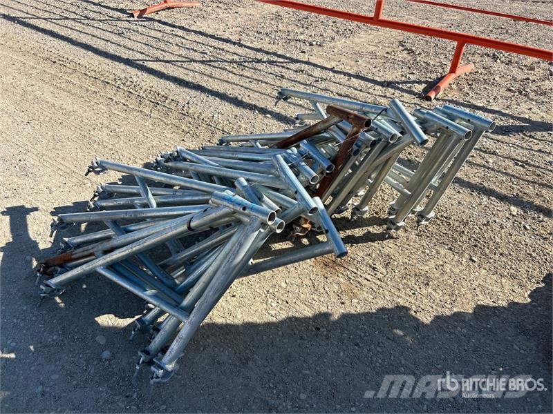  Quantity of (31) 33 in x 36 in Scaffolding Scaffolding equipment