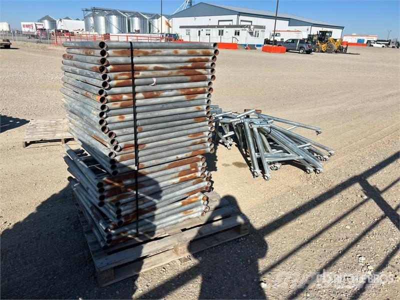  Quantity of (31) 33 in x 36 in Scaffolding Scaffolding equipment