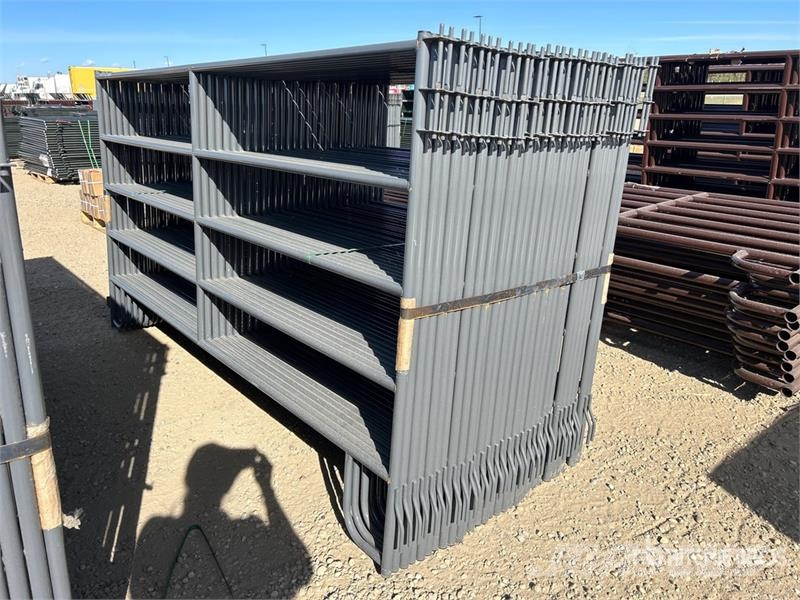Quantity of (31) BYT RP96 9 ft 6 in x 5 ft Ranch ماكينات وملحقات مواش أخرى