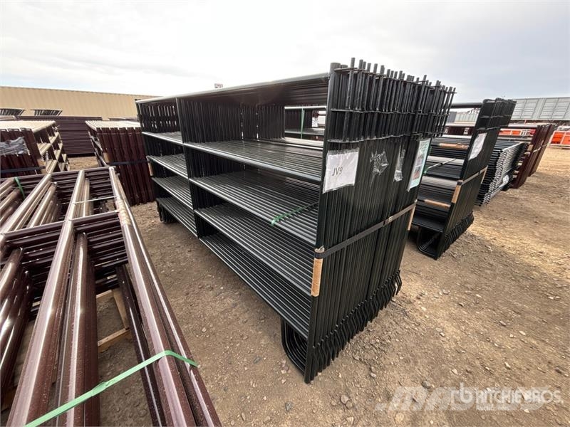 Quantity of (31) BYT RP96 9 ft 6 in x 5 ft Ranch Drugi strojevi za stoku i dodatna oprema