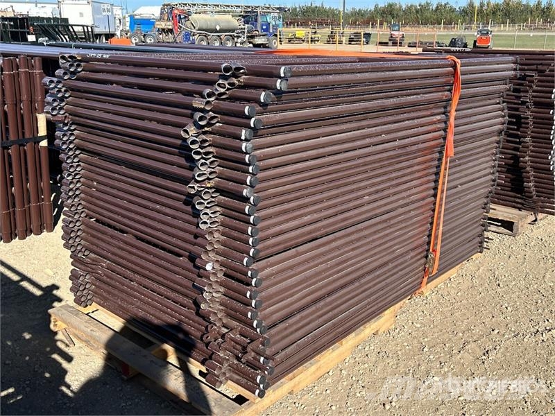 Quantity of (32)  BYT MSPP07 7 ft Mesh Livestock P Інше тваринницьке обладнання