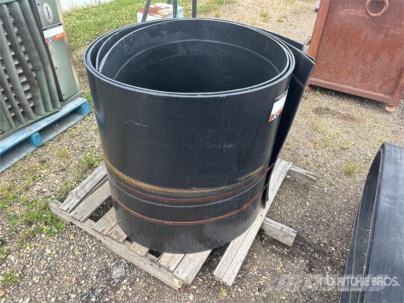  Quantity of 32 in Poly Liner (Unused) Строителство - Други