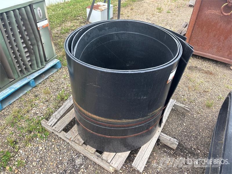  Quantity of 32 in Poly Liner (Unused) Строителство - Други
