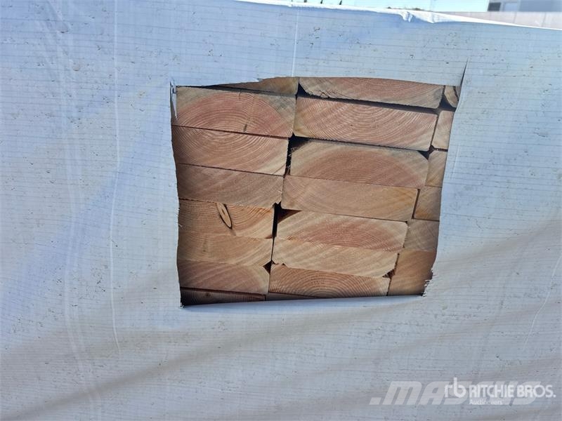  Quantity of (320) 2 x 6 x 8 Douglas Fir #3 Lumber  Kiti naudoti statybos komponentai