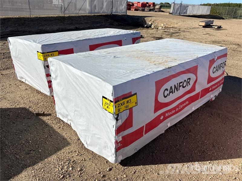 Quantity of (320) 2 x 6 x 8 Douglas Fir #3 Lumber Kiti naudoti statybos komponentai