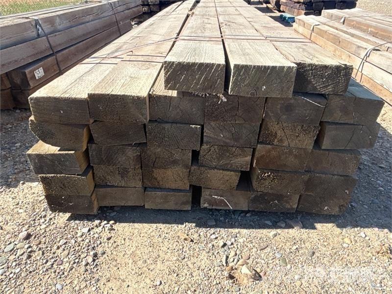 Quantity of (33) 4 in x 8 in x 16 ft Lumber Drugi deli