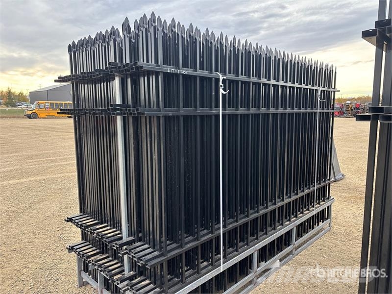 Quantity of (33) Skyway SFS33-330TF 10 ft x 7 ft Otros componentes