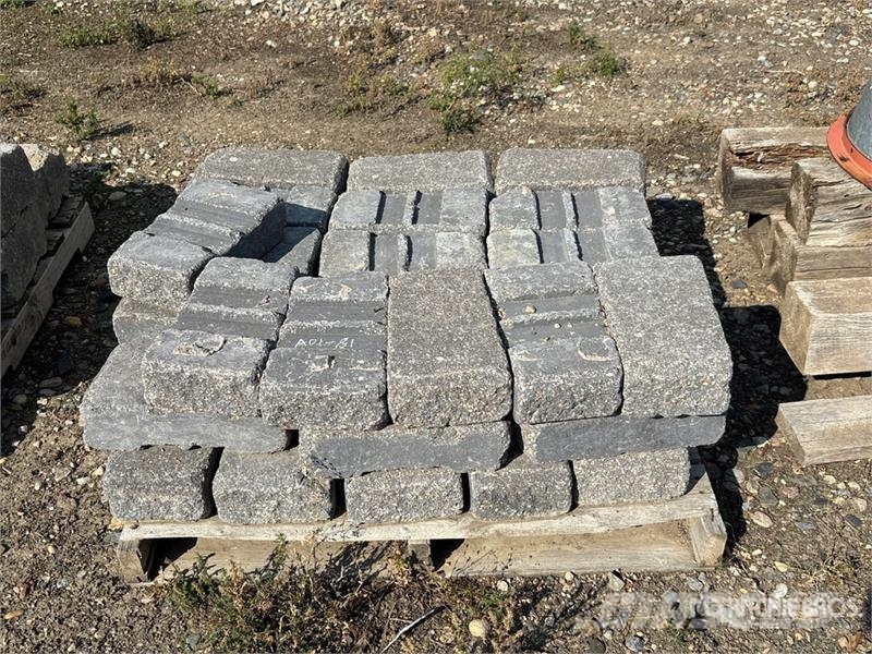 Quantity of (35) 14 in Blocks Drugi deli