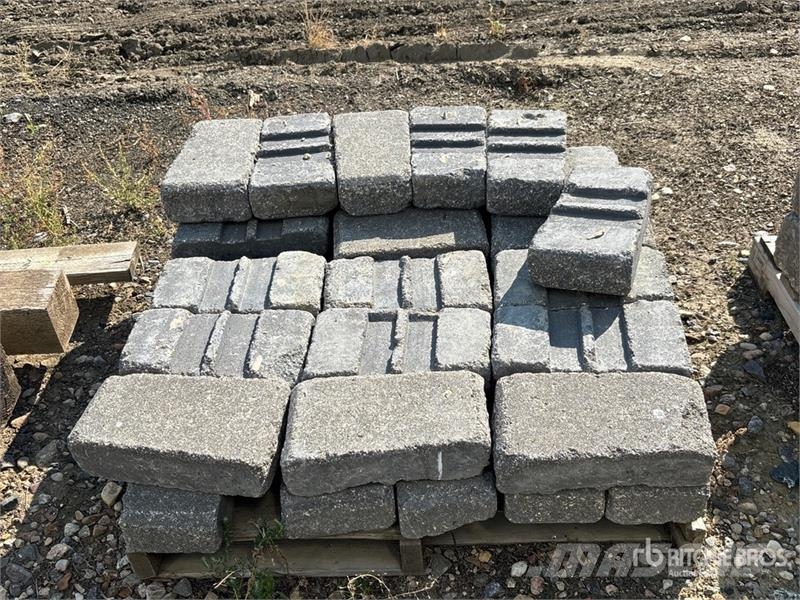 Quantity of (35) 14 in Blocks Drugi deli