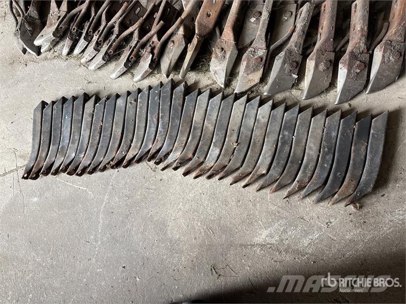Quantity of (35) Fertilizer Banding Boots Landbrug - Andet