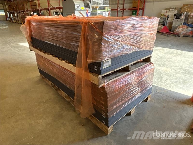  Quantity of (36) LDS-SPORTS Matting Sheets Bouw - Overige