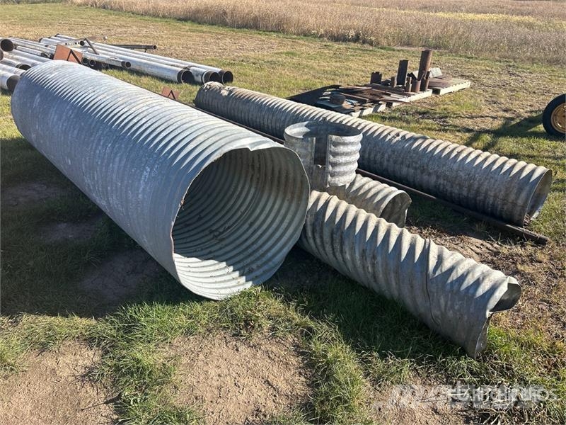 Quantity of (4) 10 ft To 15 ft Steel Culverts Andre komponenter