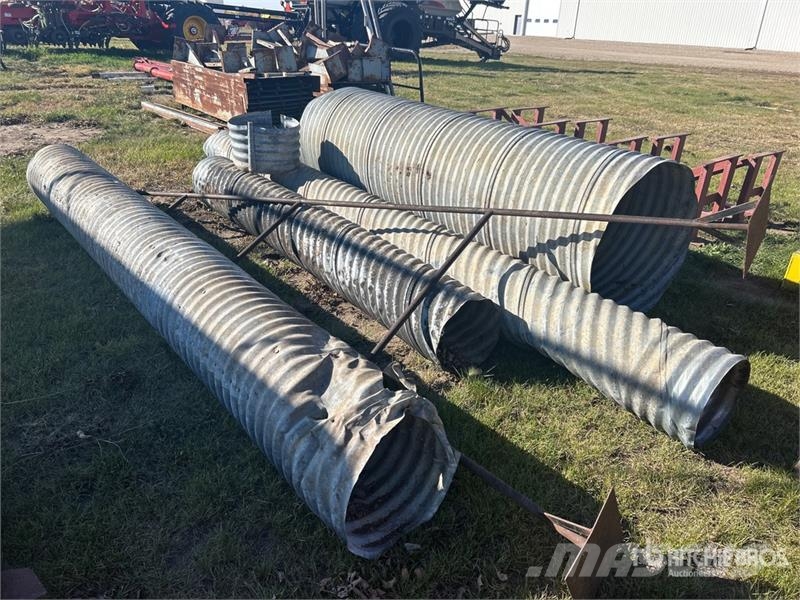 Quantity of (4) 10 ft To 15 ft Steel Culverts Andre komponenter