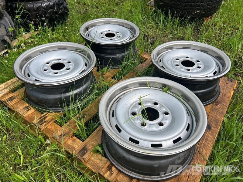  Quantity of (4) 16 in Wheels Tyres, wheels and rims