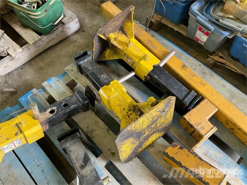 Quantity of (4) 22 Ton Jack Stands Andre komponenter