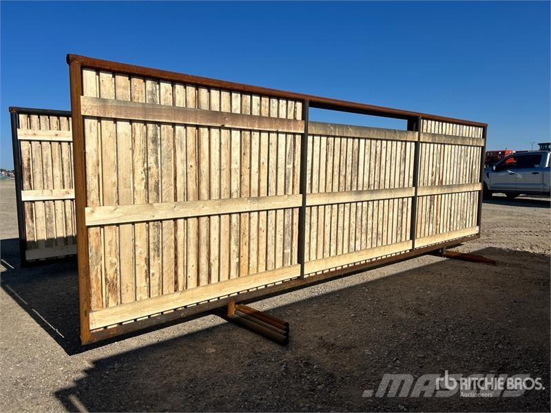 Quantity of (4) 24 ft x 8 ft Wind Fence Ostale mašine i oprema za stoku