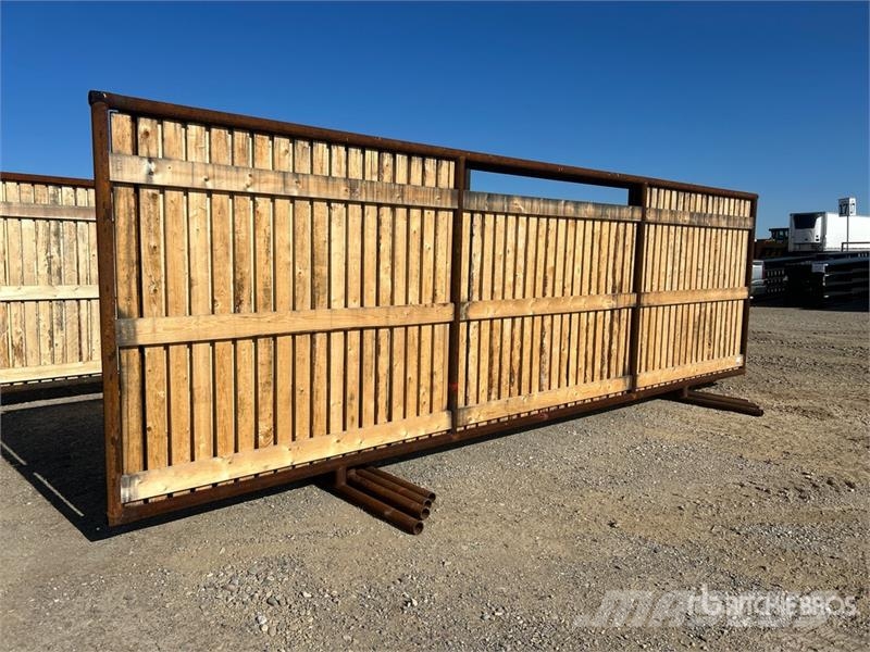 Quantity of (4) 24 ft x 8 ft Wind Fence Ostale mašine i oprema za stoku