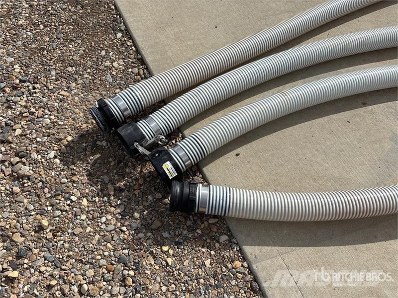 Quantity of (4) 3 in Water Hose Accessoires pour centrale à béton