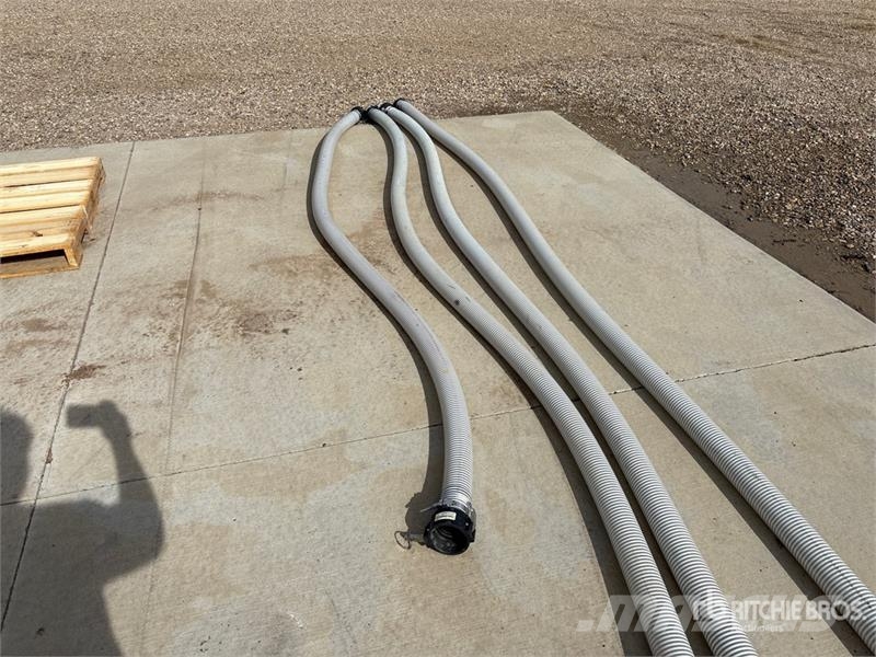 Quantity of (4) 3 in Water Hose Accessoires pour centrale à béton
