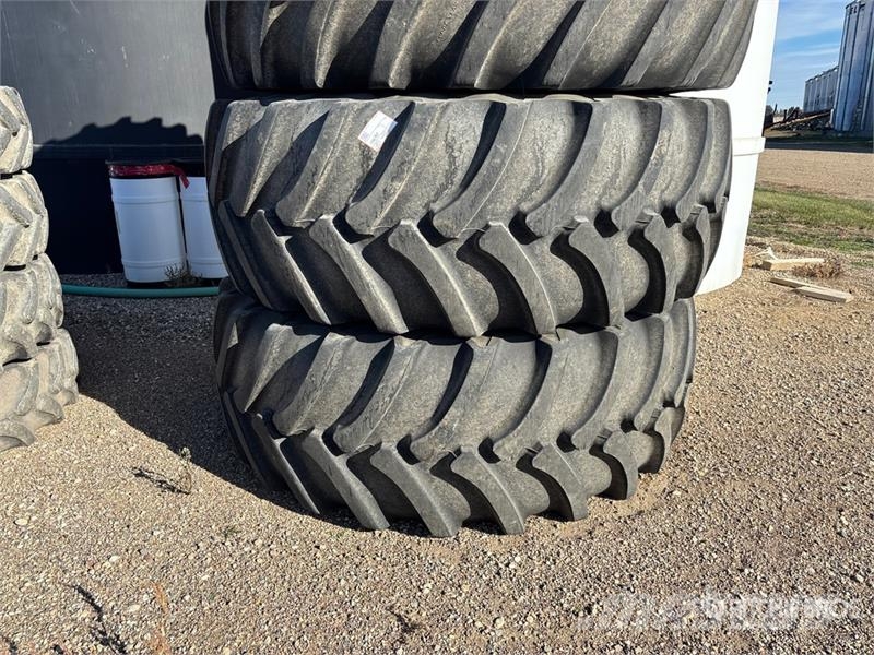  Quantity of (4) 710/65R46 Sprayer Tires - Fits Cas الإطارات والعجلات والحافات
