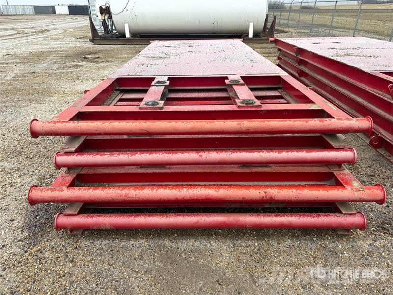 Quantity of (4) 8 ft 6 in x 22 ft 4 in Steel Skids Építőipar - Egyebek