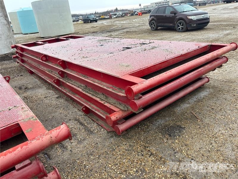 Quantity of (4) 8 ft 6 in x 22 ft 4 in Steel Skids Építőipar - Egyebek