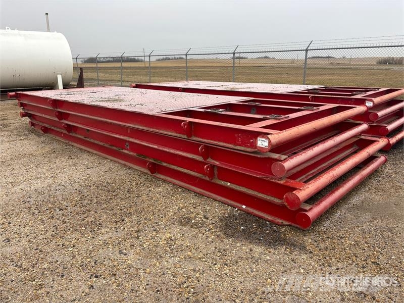 Quantity of (4) 8 ft 6 in x 22 ft 4 in Steel Skids Építőipar - Egyebek