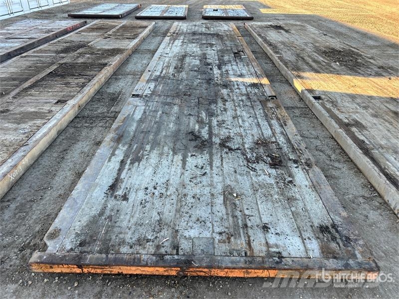 Quantity of (4) 8 Ft x 40 Ft Rig Mats Oprema i rezervni dijelovi za bušenje