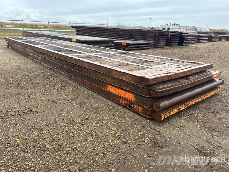 Quantity of (4) 8 Ft x 40 Ft Rig Mats Oprema i rezervni dijelovi za bušenje