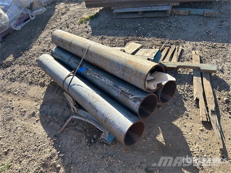 Quantity of (4) 8 in x 69 in x .375 in Steel Tubes Építőipar - Egyebek