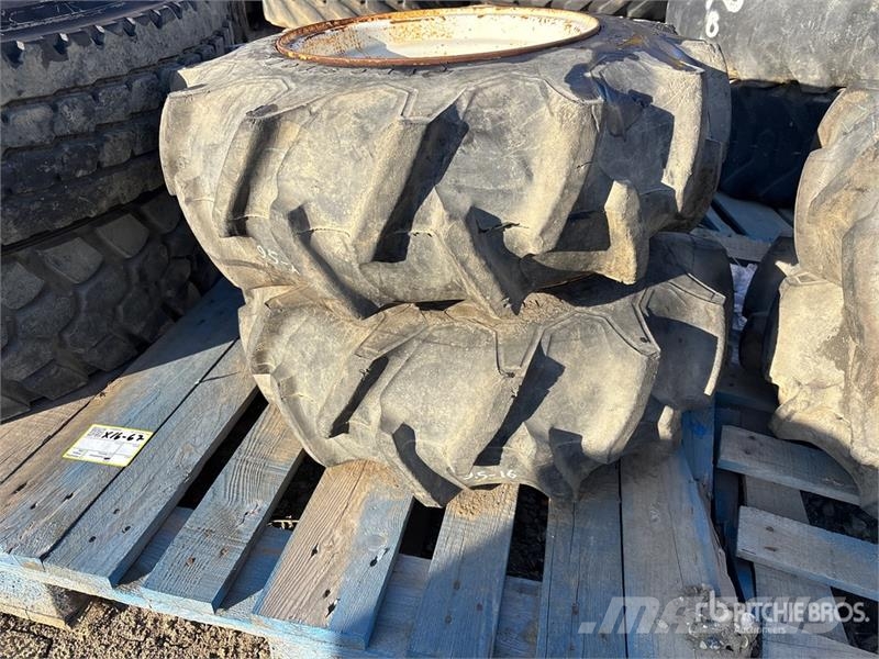 Quantity of (4) 9.5-16 Tires Gume, točkovi i felne