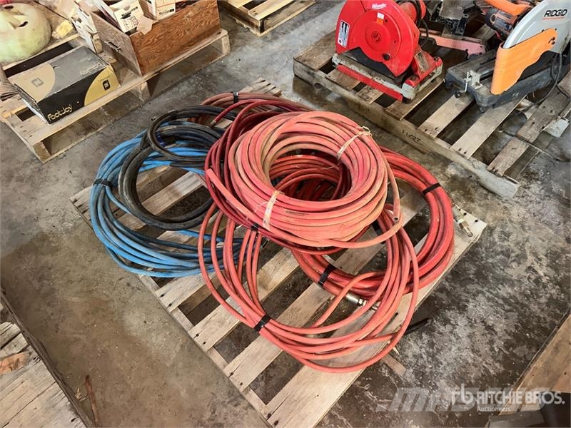 Quantity of (4) Air Hose Ďalšie komponenty
