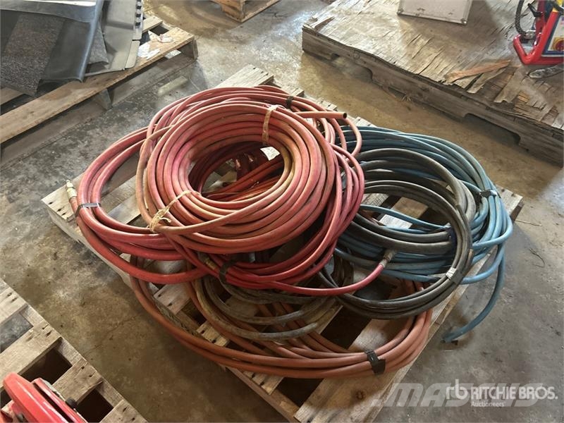 Quantity of (4) Air Hose Ďalšie komponenty