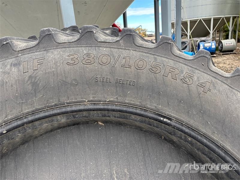 Quantity of (4) Alliance 380/105R54 Tires - Fits Gume, točkovi i felne