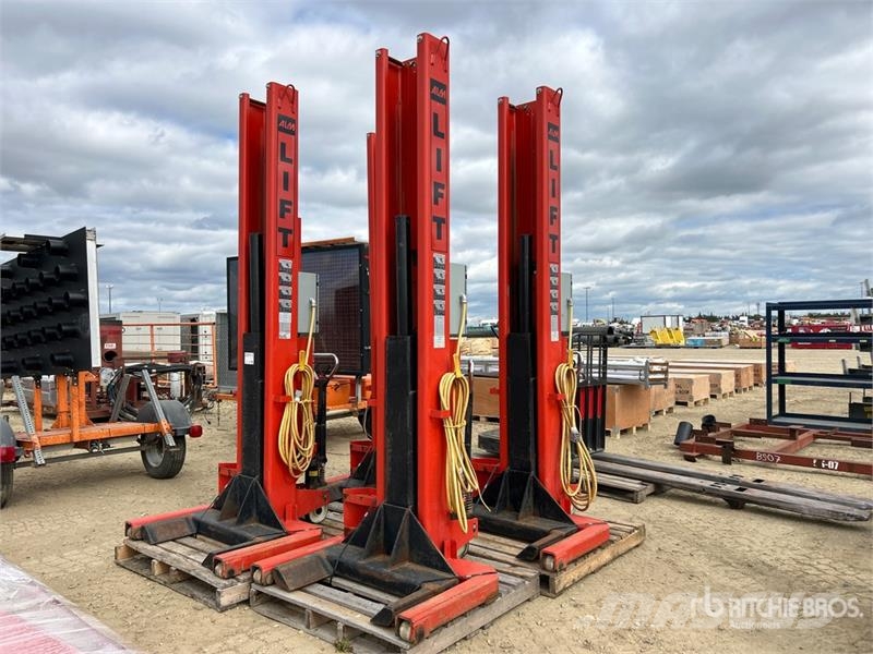 Quantity of (4) ALM WE-18 18000 lb Portable Auto Andre komponenter