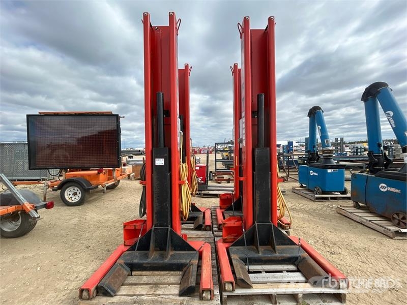 Quantity of (4) ALM WE-18 18000 lb Portable Auto Andre komponenter