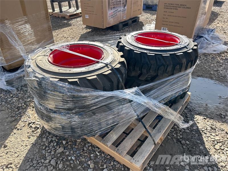 Quantity of (4) Beaver 12-16.5 Tires (Unused) Opony, koła i felgi