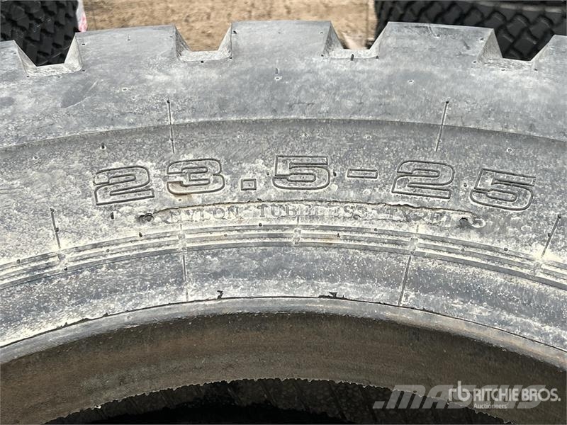  Quantity of (4) Bedrock E-3E 23.5-25 Tires (Unused Gume, točkovi i felne